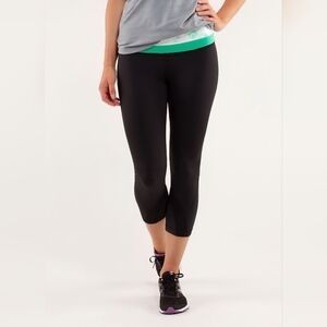 Lululemon Inspire 2 Cropped Leggings